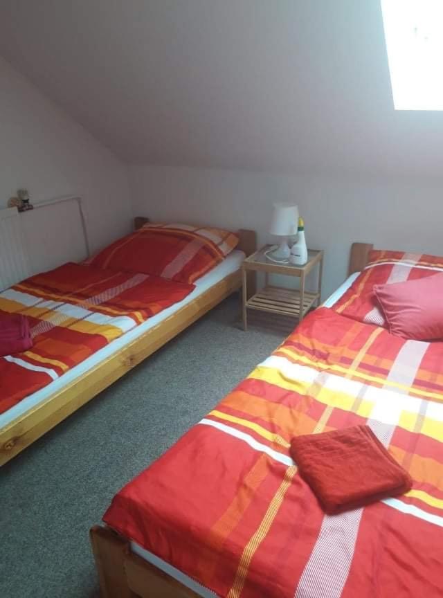 Bakin Bar Hotell Třebíč Eksteriør bilde