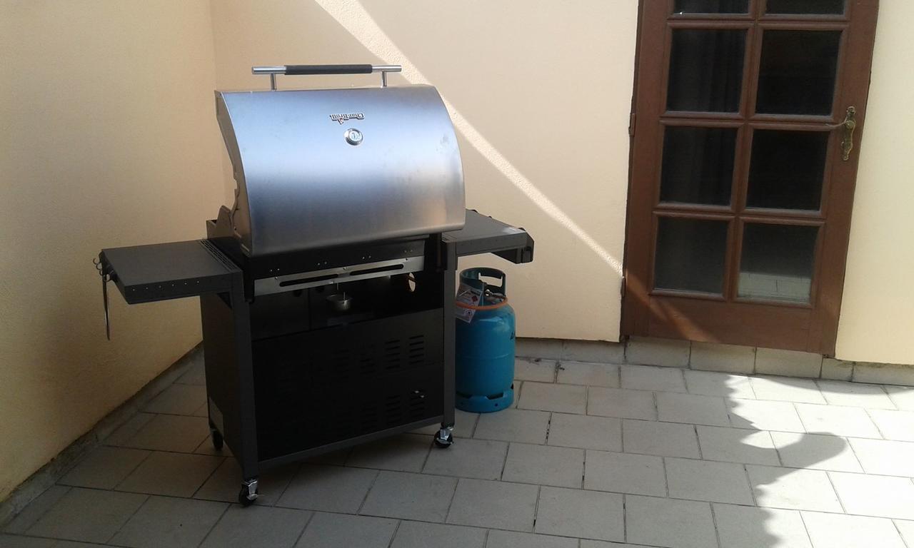Bakin Bar Hotell Třebíč Eksteriør bilde
