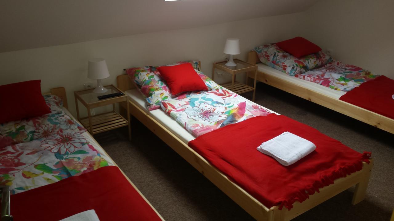 Bakin Bar Hotell Třebíč Eksteriør bilde